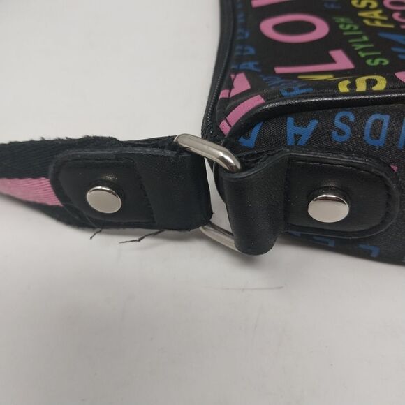 Cute little love bag. - Picture 5 of 12